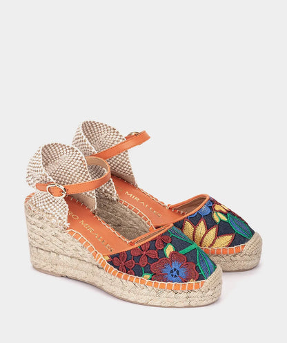 Multicolor