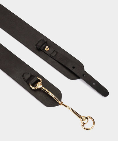 CINTURÓN DE PIEL CON HEBILLA